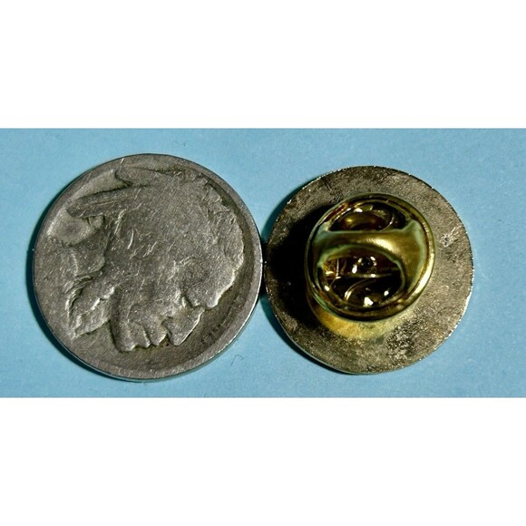 CMC Fire Rescue Harness Fire EMS Fire Fighter Rescue Equipment Ad Lapel Pin - Picture 2 of 4